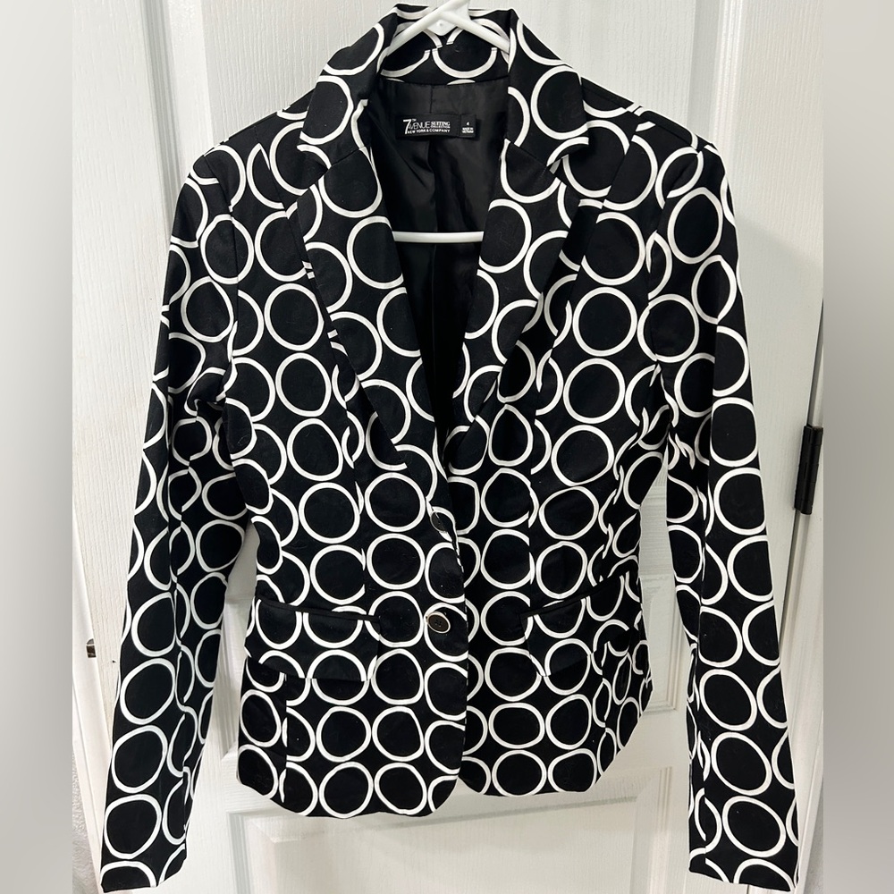 New York And Company 7th Avenue Blazer Jacket Suiting Collection Black White